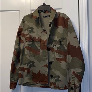 Women’s camo jacket